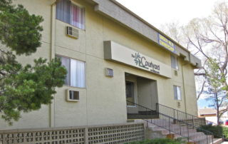 The Courtyard on Willamette Apartments photo